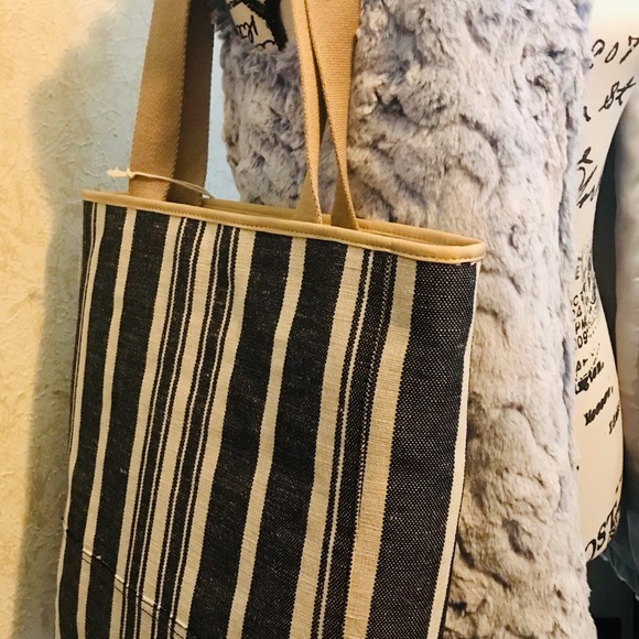 ED by Ellen Degeneres-LIVE LAUGH LOVE large cream/dark jean striped tote NWT - Picture 10 of 11